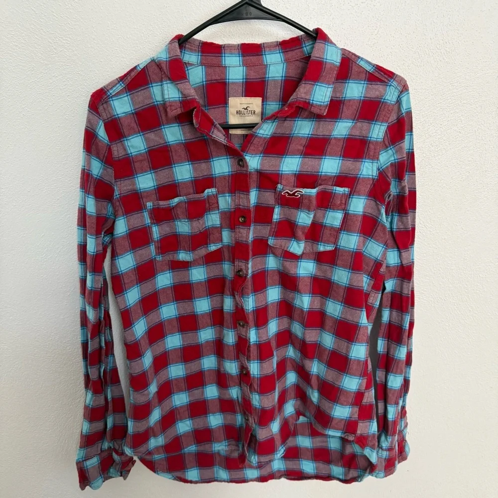 Hollister Plaid Button Down Shirt
